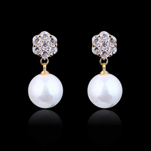 Round pearl long earrings - Image 4