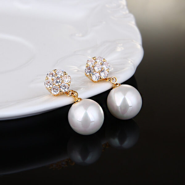Round pearl long earrings - Image 5
