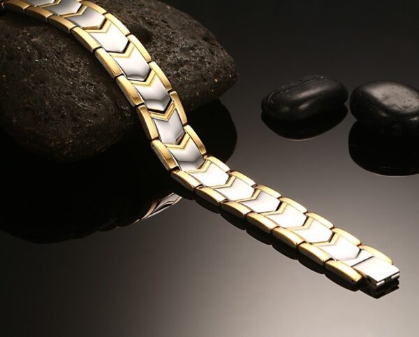 Gold double row magnet bracelet - Image 3