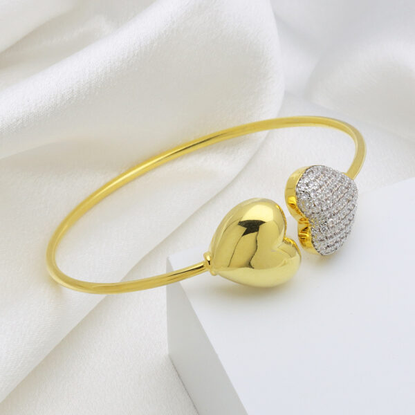 Stone Peach Heart Copper Plating 18K Gold Hollow Bracelet - Image 3