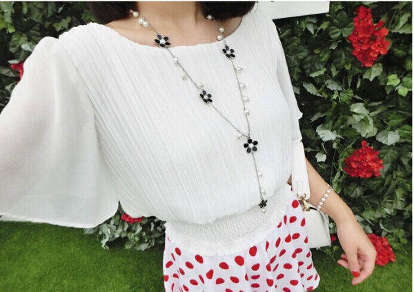 Flower Five Petal Pearl Sweater Chain - Image 10