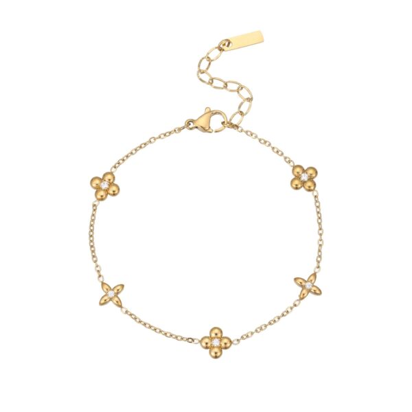 Ins Titanium Steel Bracelet 18K Gold Plating Zircon Star Pendant Exquisite - Image 4