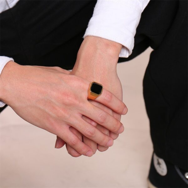 Men's stainless steel black agate ring - Image 3