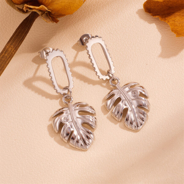 European And American Tassel Leaves Stainless Steel Non-fading Twist Earrings - Image 4