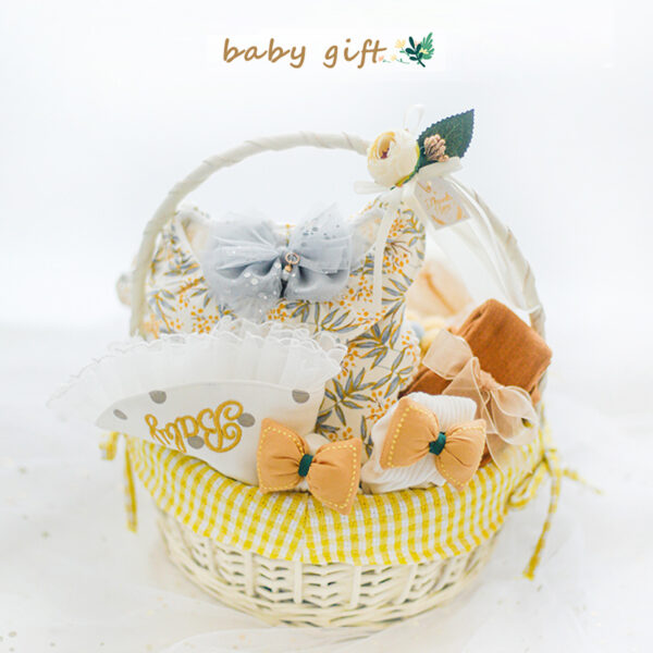 Four Seasons Baby Clothes Gift Box Newborn Set - Image 2