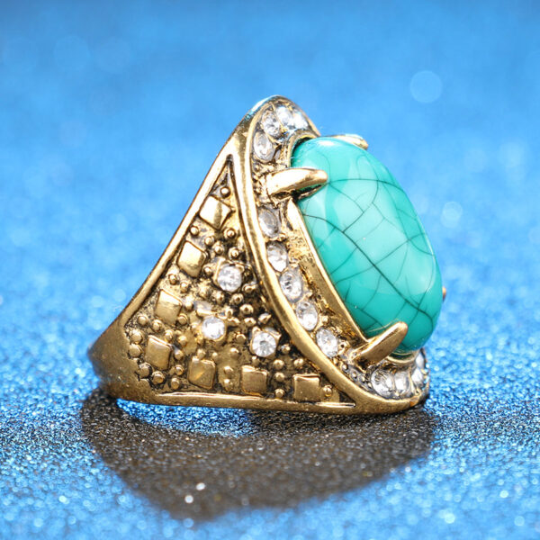 Vintage Ring Fashion Diamond Ring - Image 2