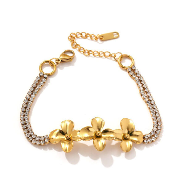Light Luxury 18K Gold Plated Stainless Steel Flower Bracelet - Image 4