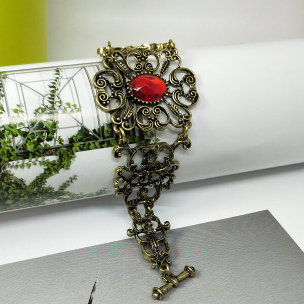 Retro Alloy Inlaid Jewel Rhinestone Elegant Graceful Bracelet - Image 3