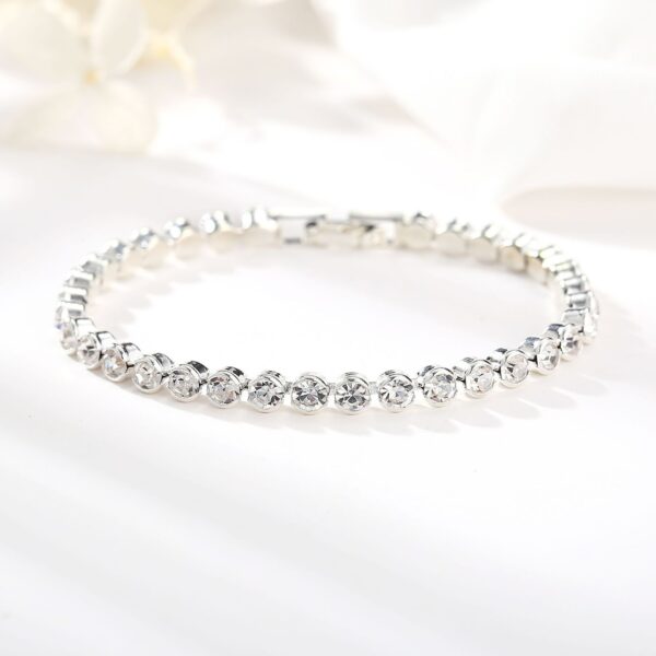 Women's Korean-style Crystal Silver-plated Bracelet - Image 2