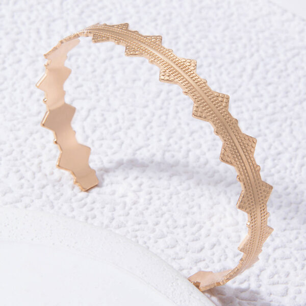 Bow Letter Personality Geometric Irregular Bracelet - Image 2
