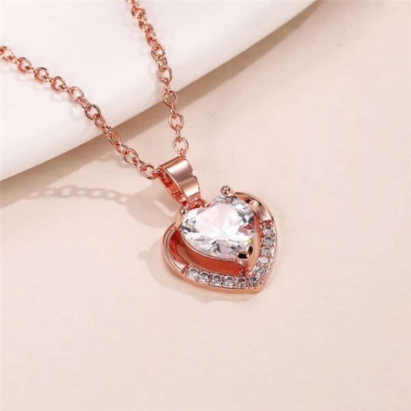 Ocean Heart Pendant Necklace Romantic Valentine's Day Gift - Image 8