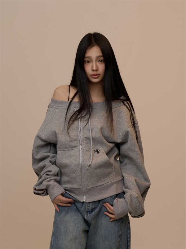 Off-shoulder Off-shoulder Long Sleeve Sweater Women's Slim-fit Sports Top - Image 4
