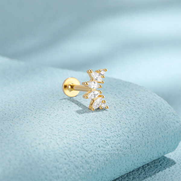 Multi-Diamond Horse Eye Round Zircon Piercing Earrings - Image 5