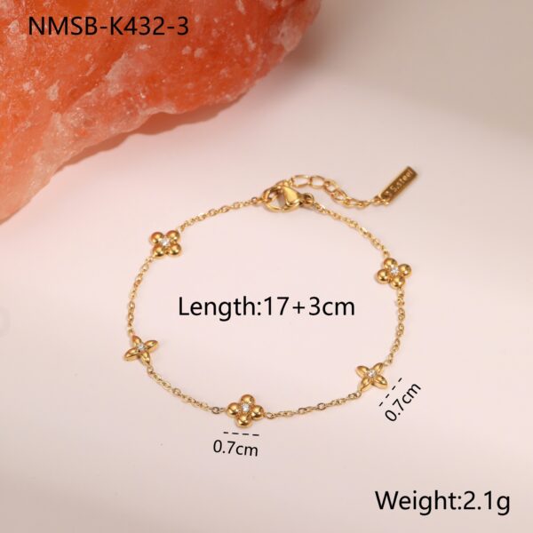 Ins Titanium Steel Bracelet 18K Gold Plating Zircon Star Pendant Exquisite - Image 8