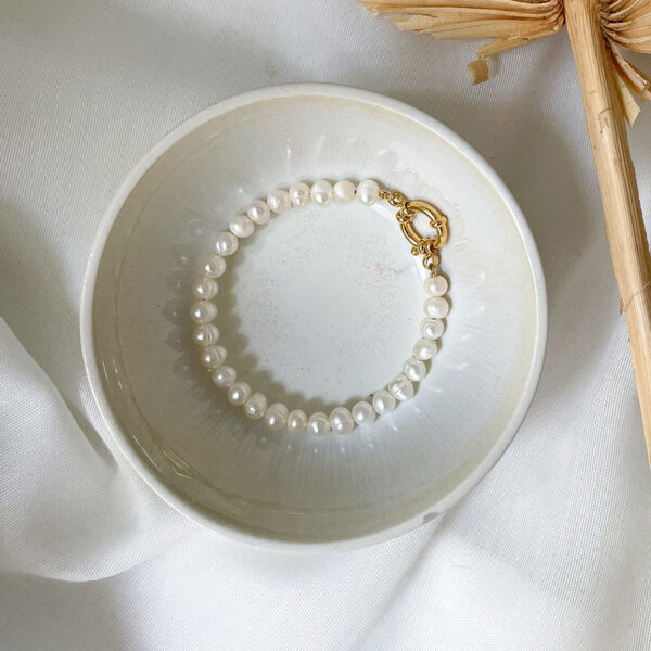Baroque Natural Freshwater Pearl Bracelet - Image 6