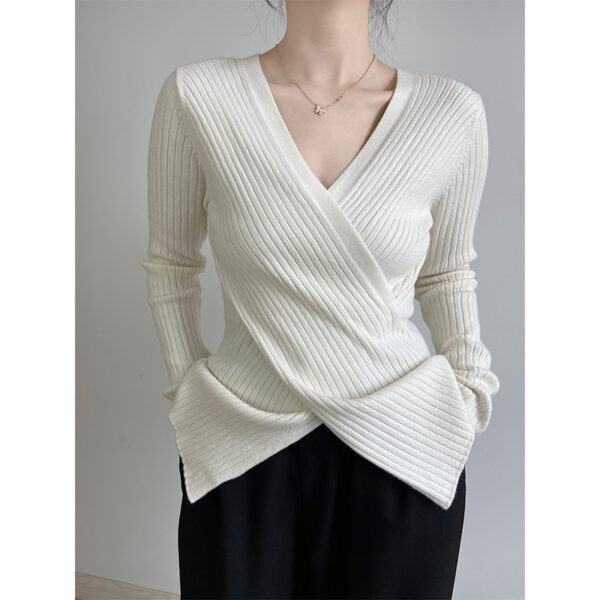 Women's Spring And Autumn Design Sweater Base Ride Top - Image 7