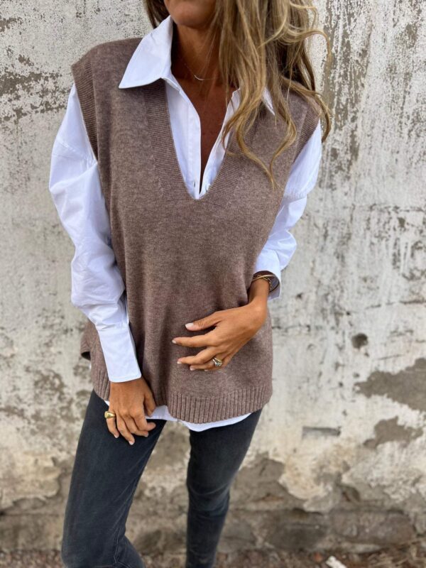 Women's V-neck Knitted Sweater Vest - Image 7
