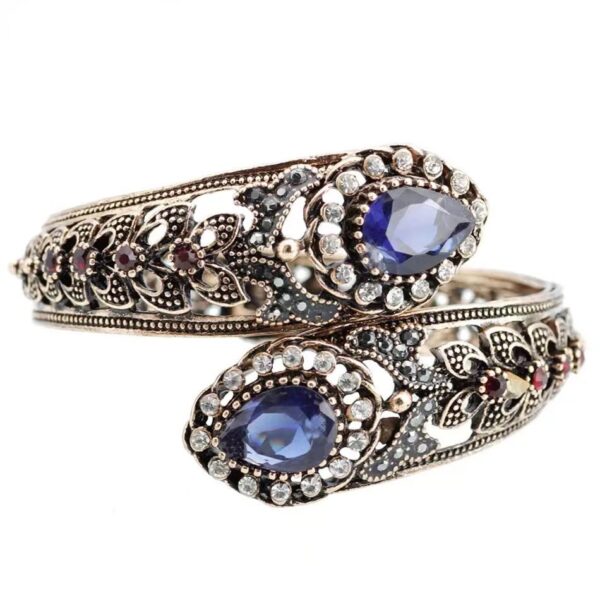European And American Retro Alloy Gemstone Bracelet - Image 7