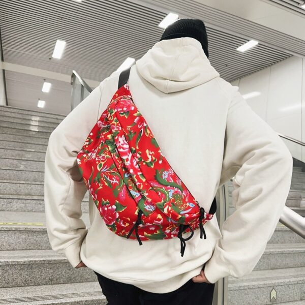 Unique Fashion New Style Artistic Style Chest Bag - Image 4