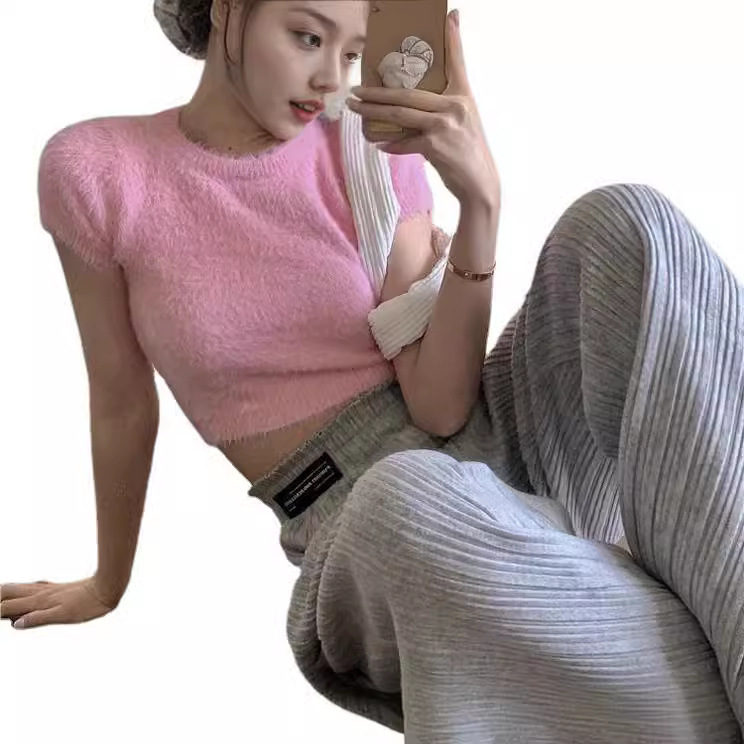 Short Sleeve Slim Fit Inner Wear Bottoming Shirt - Image 2