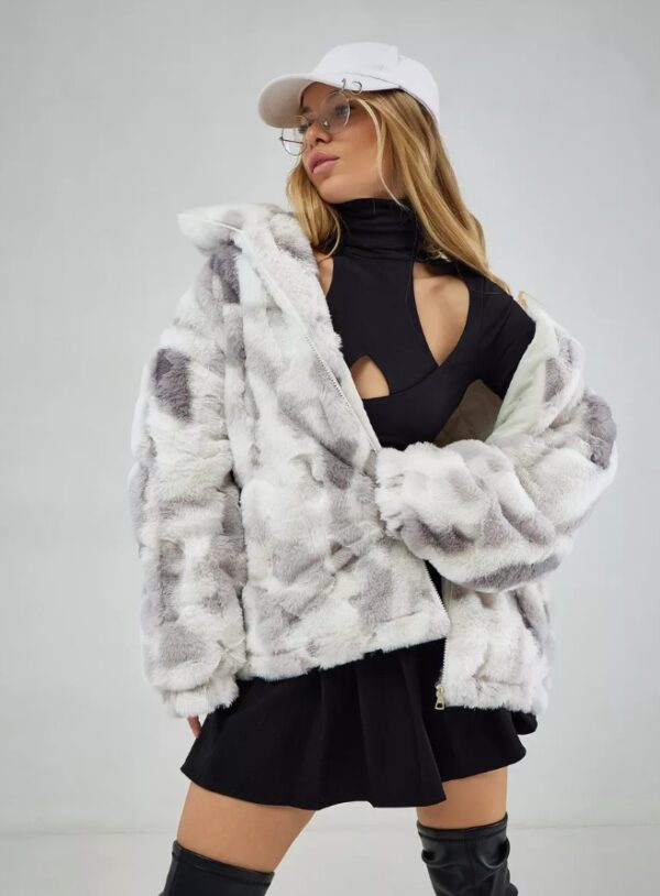 Teddy's Plush Coat - Image 2
