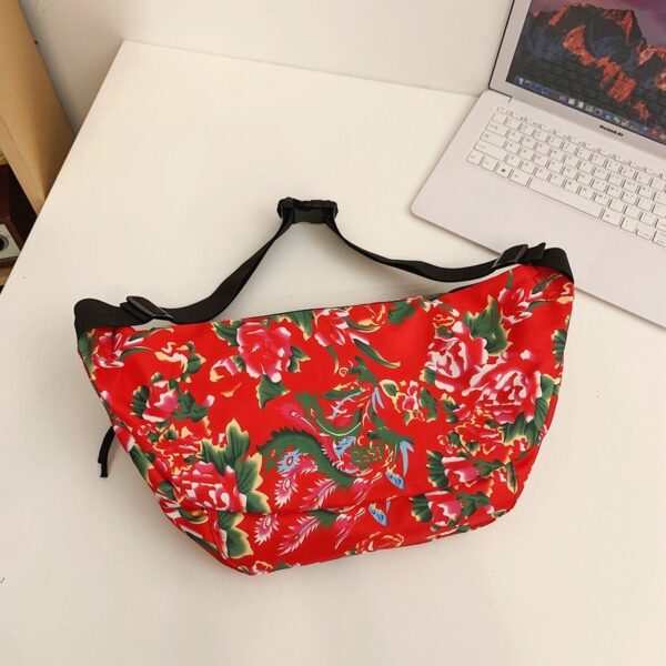 Unique Fashion New Style Artistic Style Chest Bag - Image 5
