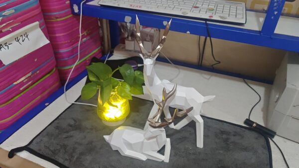 Deers Sculpture Resin Deer Statue Decoration Home Decor Statues Deer Figurines Modern Decoration Deers Table Ornament - Image 3