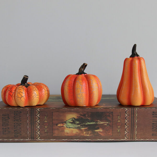 New Halloween Pumpkin Lantern Simulation Pumpkin LED Candle Lamp Resin Luminous Pumpkin - Image 8