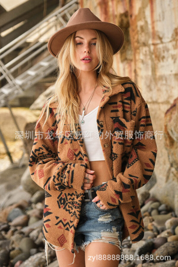 Women's Retro Plush Lapel Long-sleeved Jacket - Image 3