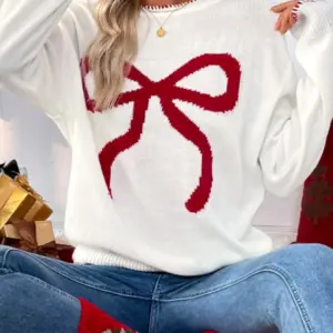 Sweet and versatile loose long sleeved round neck Christmas sweater for women