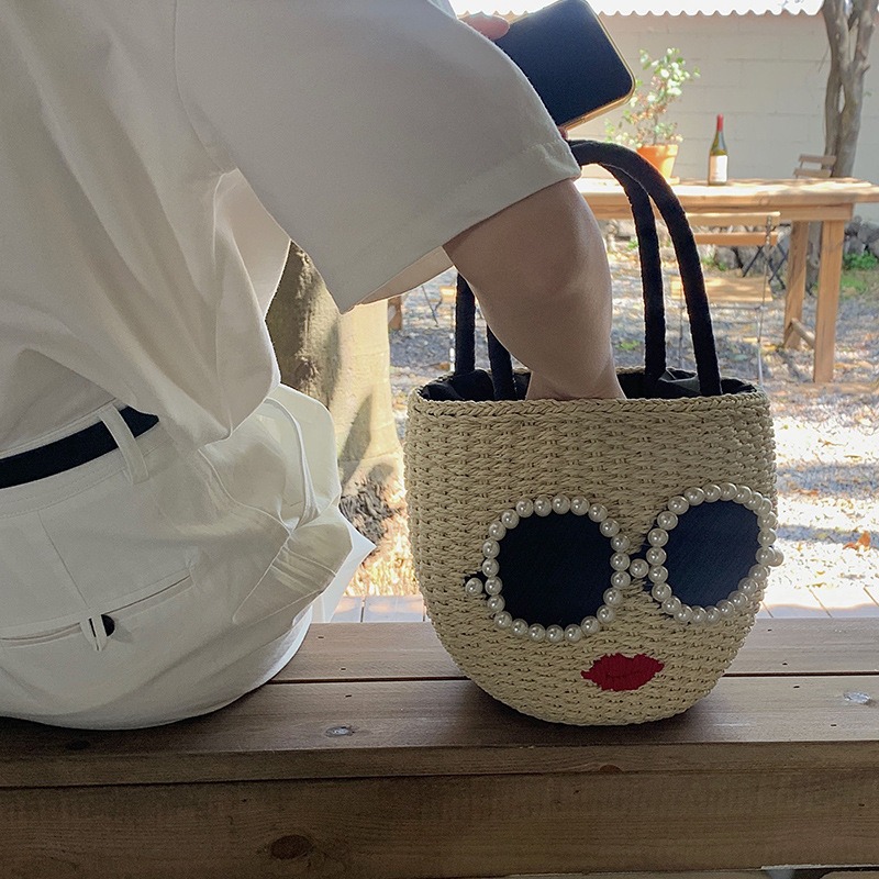 Japanese fashion rattan woven handbag, cute cartoon Japanese style water bucket woven bag - Image 5