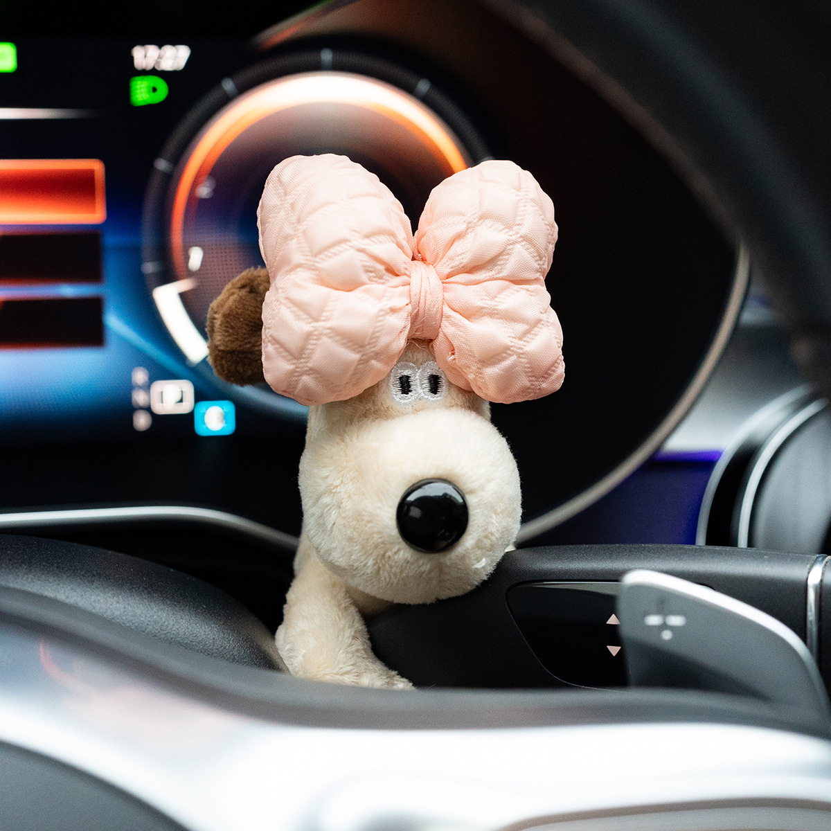 Car small ornaments cute head dog plush doll sentimental car interior decoration supplies - Image 8