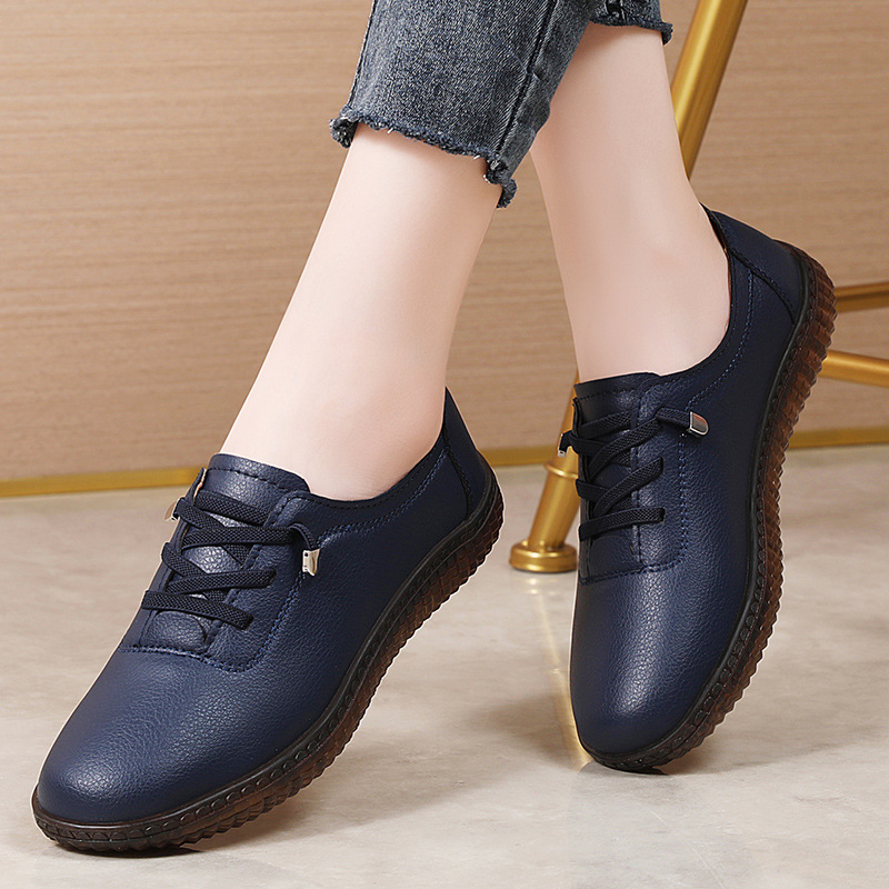 Calfskin Sole Soft Bottom Mother Shoes Single Shoes Lightweight Slip-On Sports Shoes Large Size Old Cloth Shoes for Women - Image 8