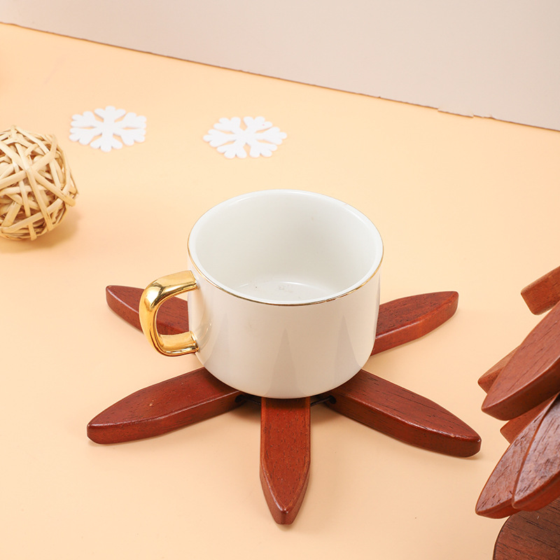 Wooden Creative Walnut Tree Solid Wood Insulation Mat Christmas Tree Insulation Table Mat Household Cup Mat Sand Pot Mat - Image 3