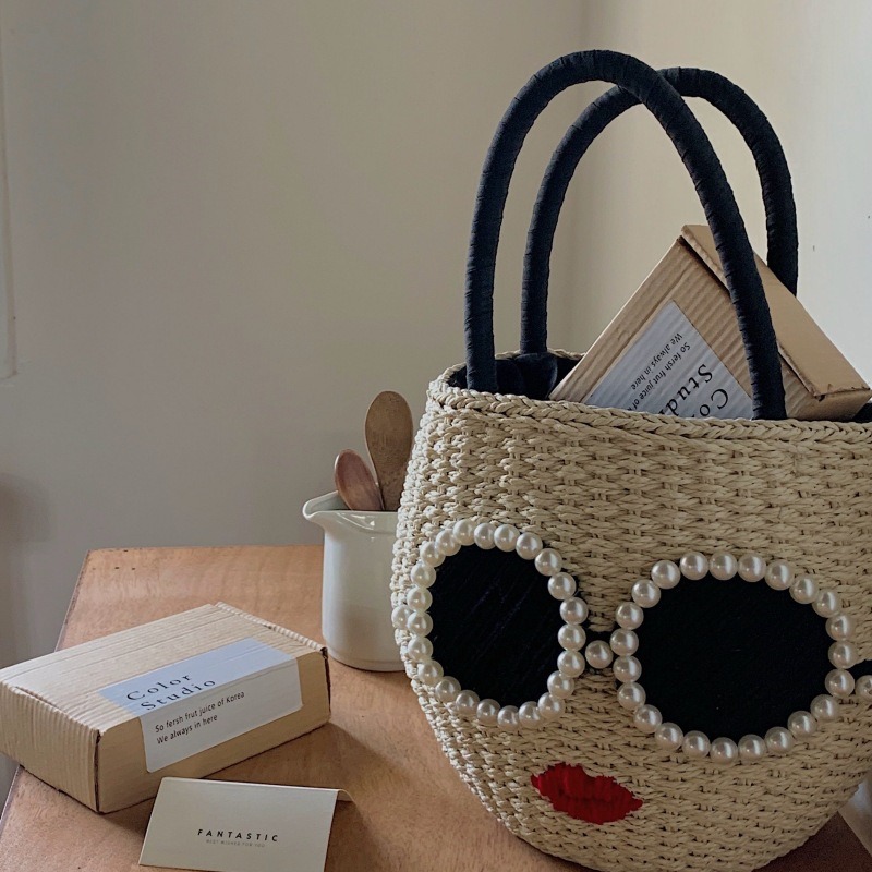 Japanese fashion rattan woven handbag, cute cartoon Japanese style water bucket woven bag - Image 4