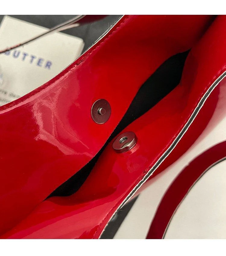 New Unisex Personalized Creative Lacquer Skin Love Shape Shoulder Bag Punk Underarm Bag Women's Handheld PU Photo Bag - Image 6