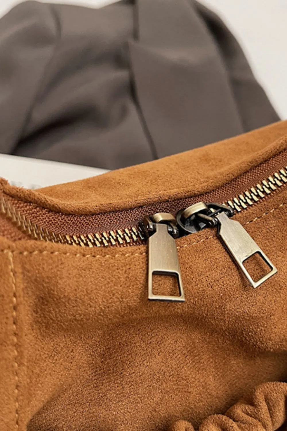 Ruched Suede Handbag with Zipper - Image 4