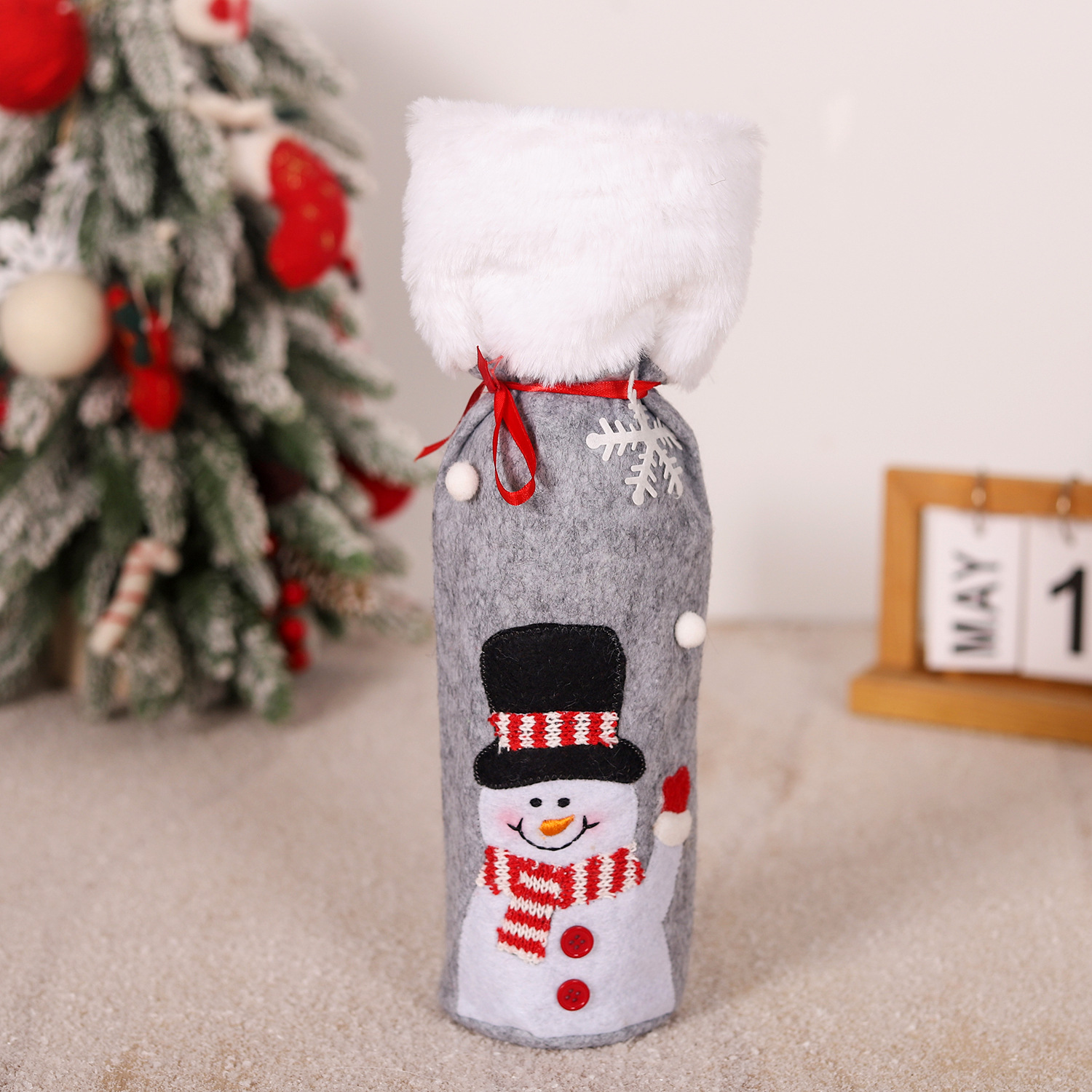 Christmas supplies red wine bottle covers elderly snowmen elk red wine bags household items - Image 7