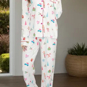 Long sleeved top and long pants two-piece set for women fashionable Christmas printed pajamas set for women