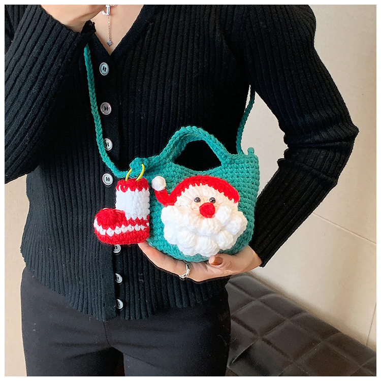 Christmas pure handmade woolen knitted bag new style women's bag fashionable versatile shoulder bag Santa Claus finished bag - Image 2