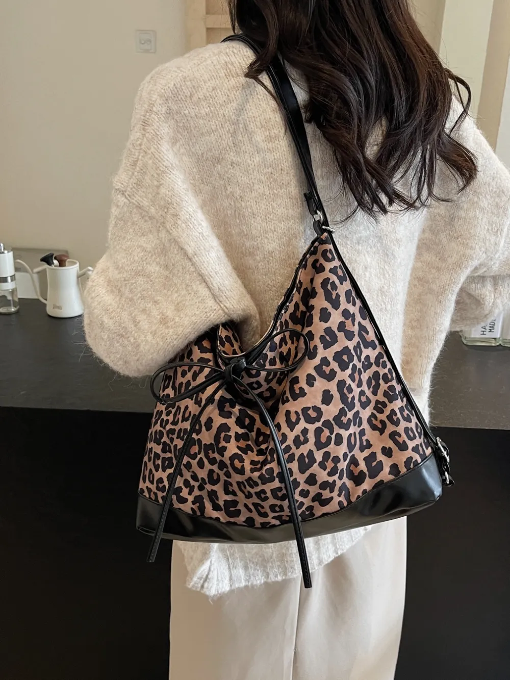 Leopard Dual Purpose Crossbody Bag - Image 5