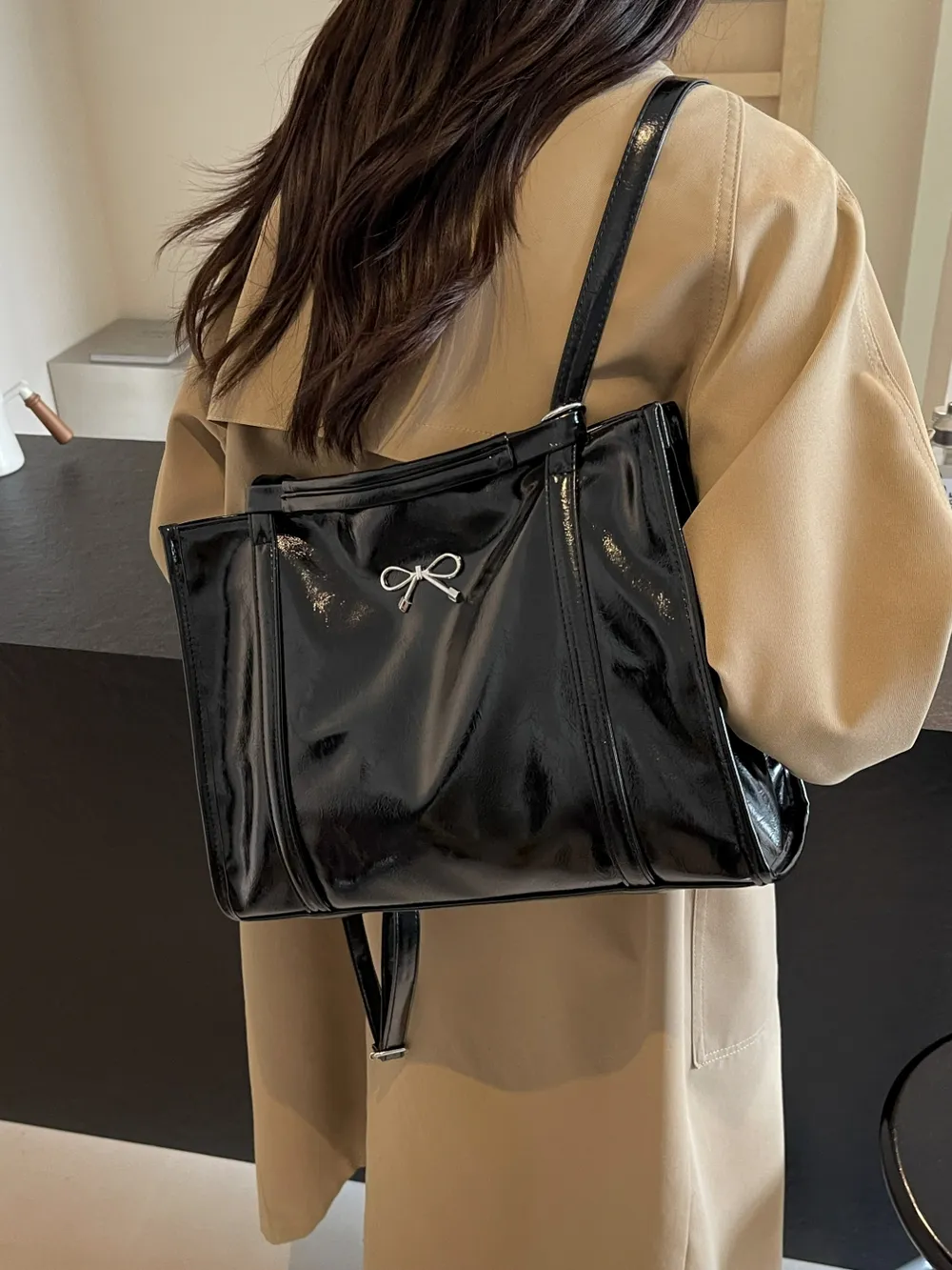 PU Leather Bow Shoulder Bag - Image 9