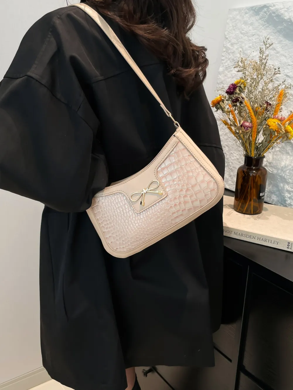 Bow PU Leather Shoulder Bag - Image 5