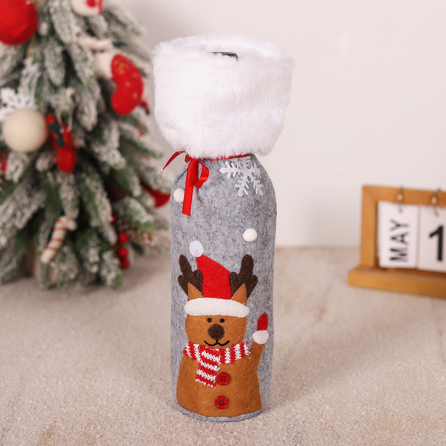 Christmas supplies red wine bottle covers elderly snowmen elk red wine bags household items - Image 8
